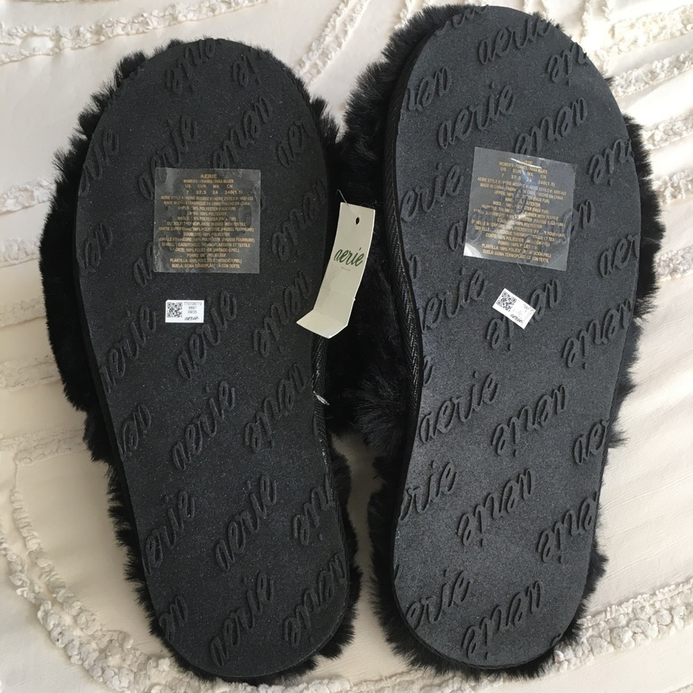 aerie Black Faux Fur Slide Slippers - Picture 5 of 6